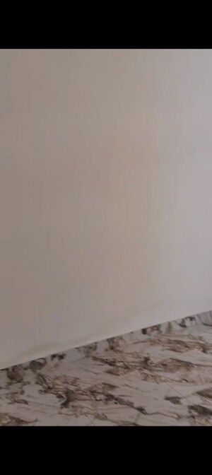 Room in 2 BHK Apartment at Panchsheel Hynish, Sector 1 Greater Noida – for Rent