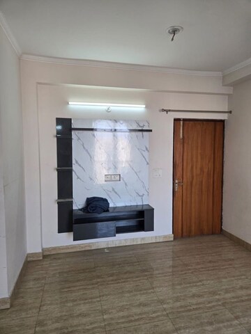 3 BHK Apartment For Rent in Amrapali Golf Homes, Sector 4 Greater Noida