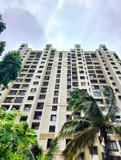 3 BHK + Pooja Room,Study Room Apartment For Rent in Siddhachal Shopping Centre