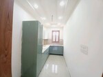 3 BHK + Pooja Room,Servant Room 150 Sq.Ft. Builder Floor in BPTP District