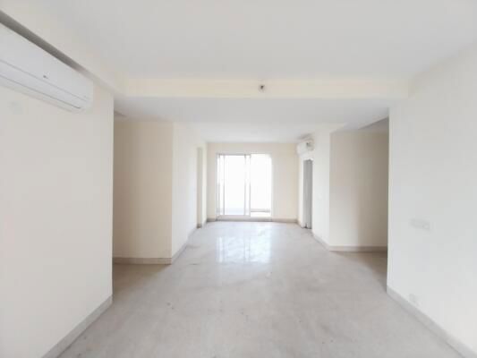 4 BHK + Servant Room Apartment For Sale in DLF The Primus