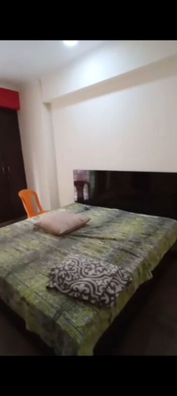 Bedroom in 2 BHK Apartment at Gaur City 5th Avenue, Sector 4 Greater Noida – for Rent