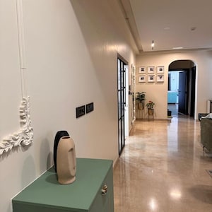 Building Lobby in 3.5 BHK Apartment at Prestige Misty Waters, Coffee Board Layout – for Rent