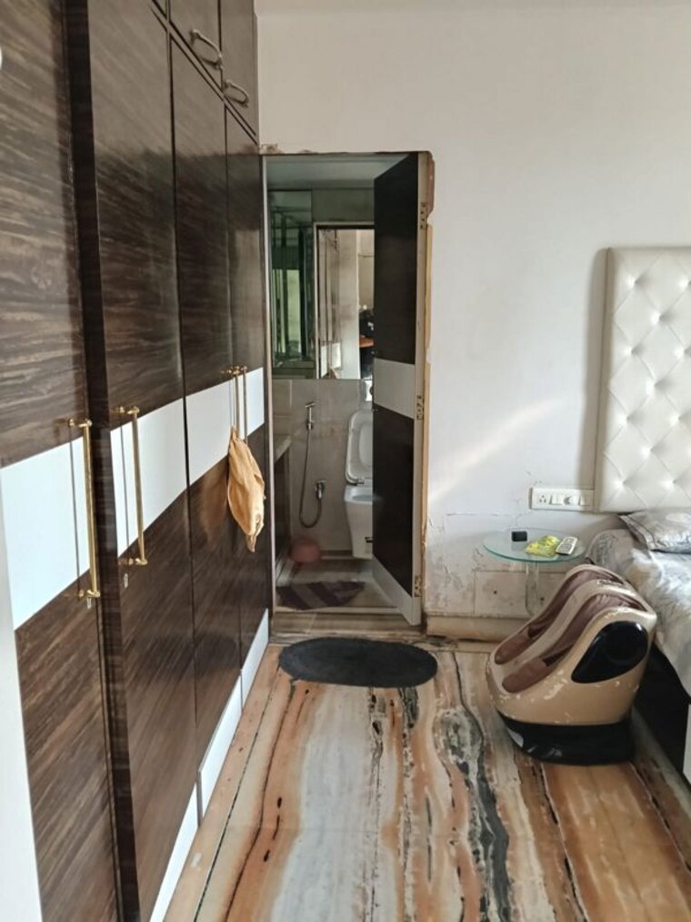 Bedroom, santacruz west 3 Bedroom 1100 Sq.Ft. Apartment In Santacruz West Mumbai 10033497