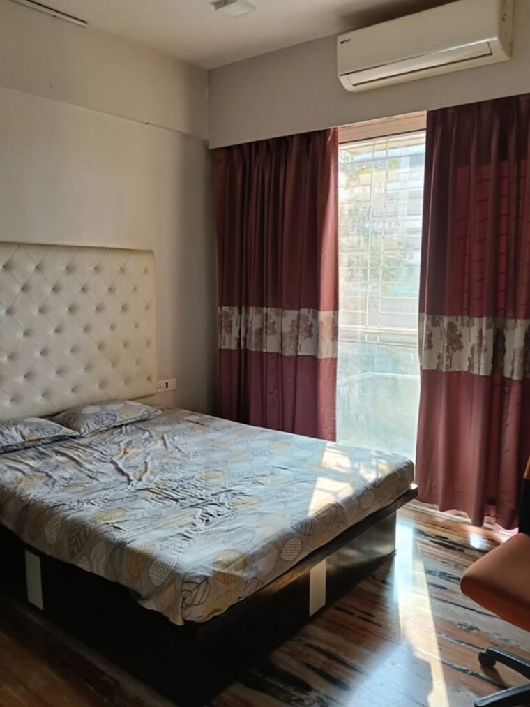 Bedroom, santacruz west 3 Bedroom 1100 Sq.Ft. Apartment In Santacruz West Mumbai 10033497