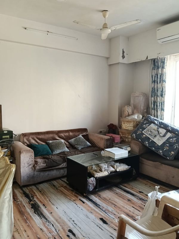 3 BHK + Pooja Room Apartment For Rent in Santacruz West