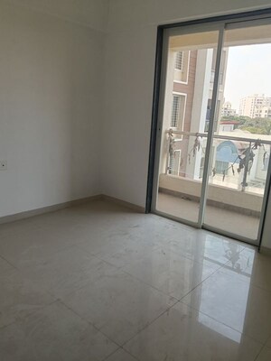 Room in 2 BHK Apartment at Ganraj Skydale, Mohammadwadi – for Rent