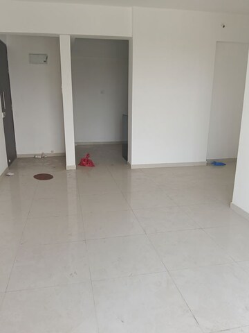 Room in 2 BHK Apartment at Ganraj Skydale, Mohammadwadi – for Rent