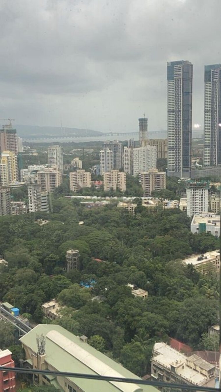 Exterior View, dosti-eastern-bay 2 Bedroom 786 Sq.Ft. Apartment In Wadala Mumbai 10033535