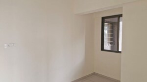 Room in 1 BHK Apartment at Chandak 34 Park Estate, Goregaon West – for Rent