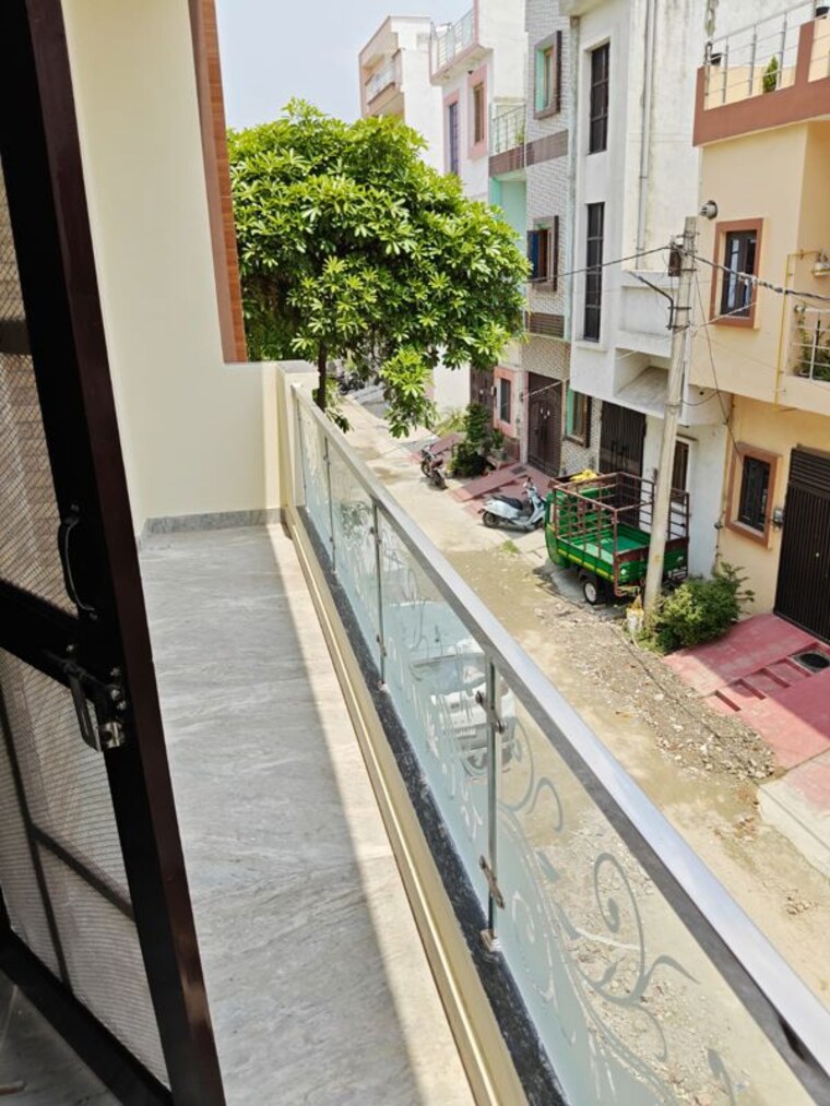 Balcony, buddhi vihar 2.5 Bedroom 80 Sq.Mt. Independent House In Buddhi Vihar Moradabad 10033606