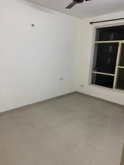2 BHK Apartment For Rent in Maya Garden City