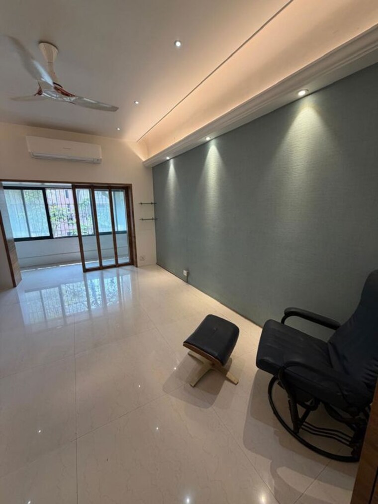 Living Room, sanghvi-majestic 2 Bedroom 800 Sq.Ft. Apartment In Matunga Mumbai 10033757