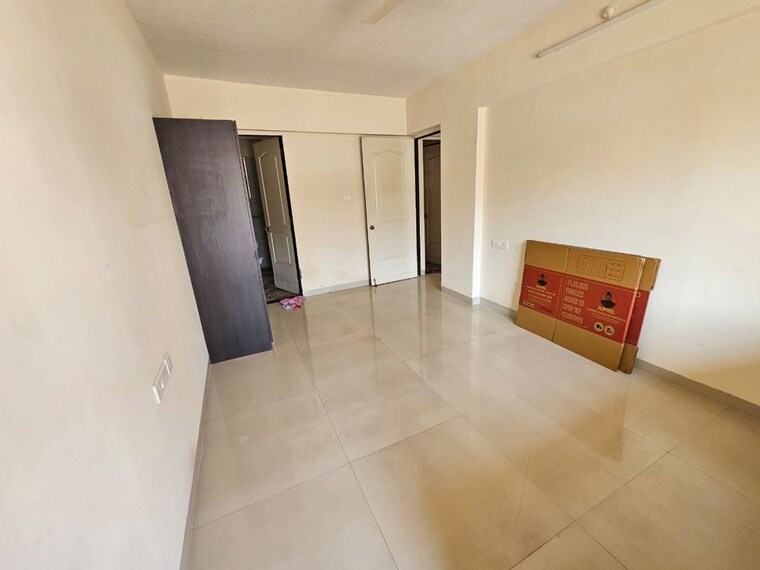 Room, dona paula 2 Bedroom 1000 Sq.Ft. Apartment In Dona Paula Goa 10033762