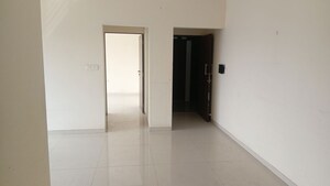 Room in 2 BHK Apartment at Acme Ozone, Manpada – for Rent