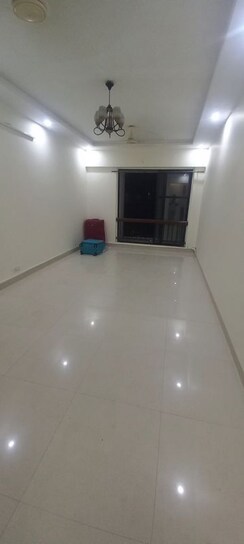 2 BHK Apartment For Rent in Yashodham Complex