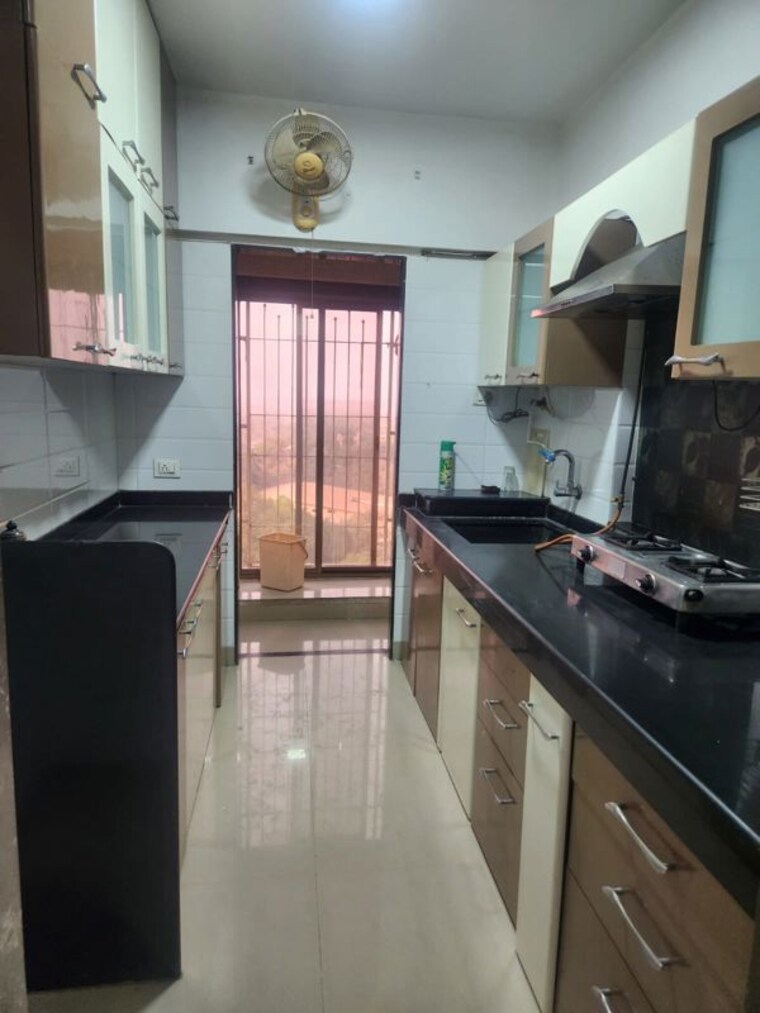 Kitchen, kasarvadavali 1 Bedroom 370 Sq.Ft. Apartment In Kasarvadavali Thane 10033809