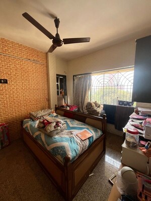 Bedroom in 2 BHK Apartment at Debonair Apartments, Mahim West – for Rent