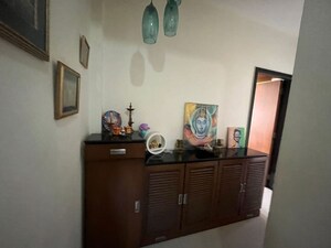 2 BHK Apartment For Rent in Debonair Apartments, Mahim West