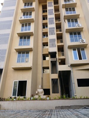 2 BHK Apartment For Rent in Ekta Lake Riviera, Powai