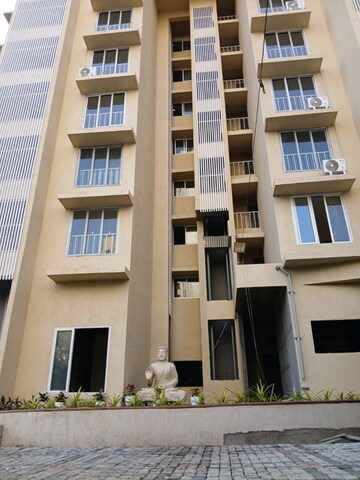 2 BHK Apartment For Rent in Ekta Lake Riviera, Powai