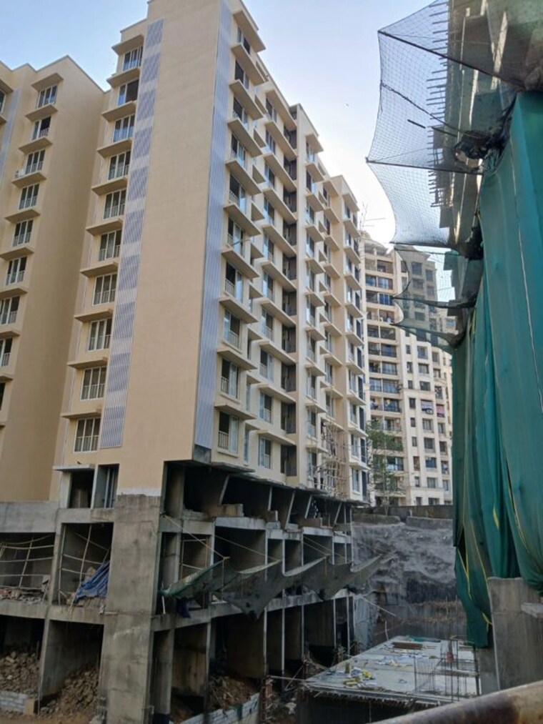 Exterior View, ekta-lake-riviera 2 Bedroom 850 Sq.Ft. Apartment In Powai Mumbai 10033819