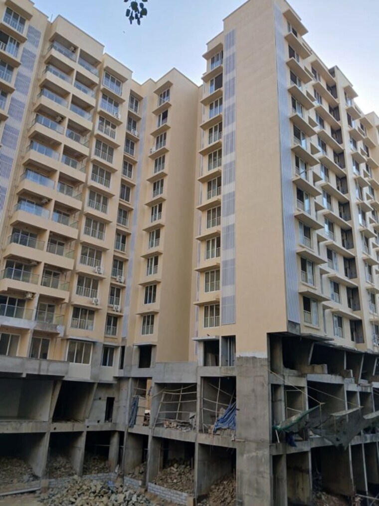 Exterior View, ekta-lake-riviera 2 Bedroom 850 Sq.Ft. Apartment In Powai Mumbai 10033819