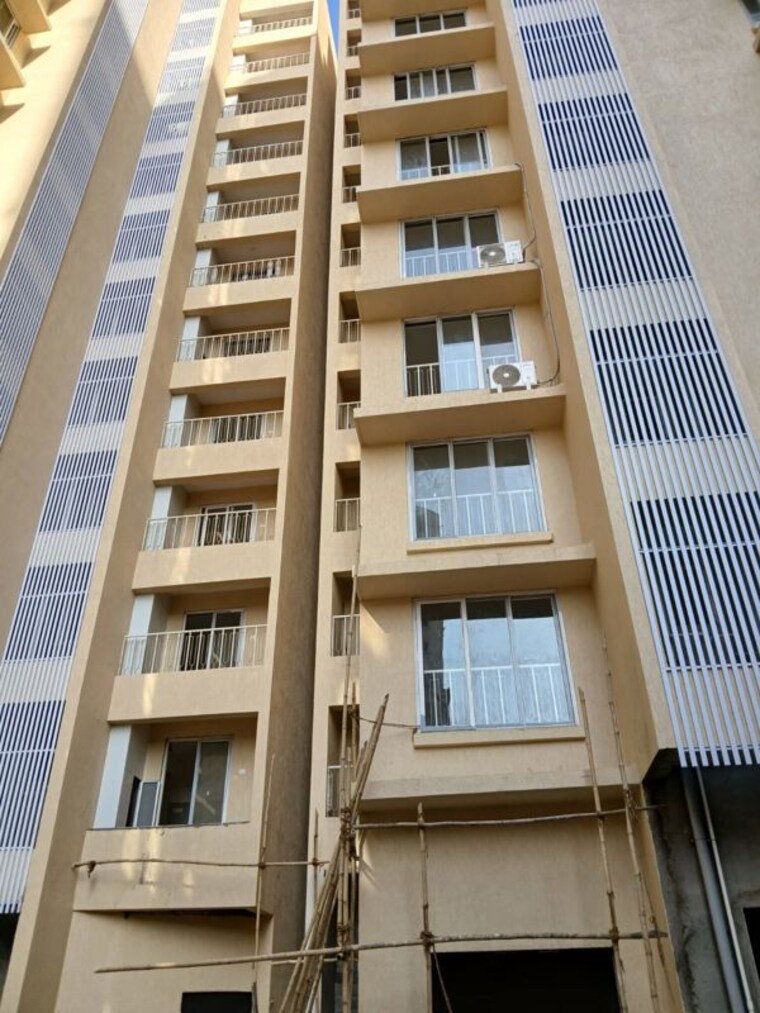Exterior View, ekta-lake-riviera 2 Bedroom 850 Sq.Ft. Apartment In Powai Mumbai 10033819