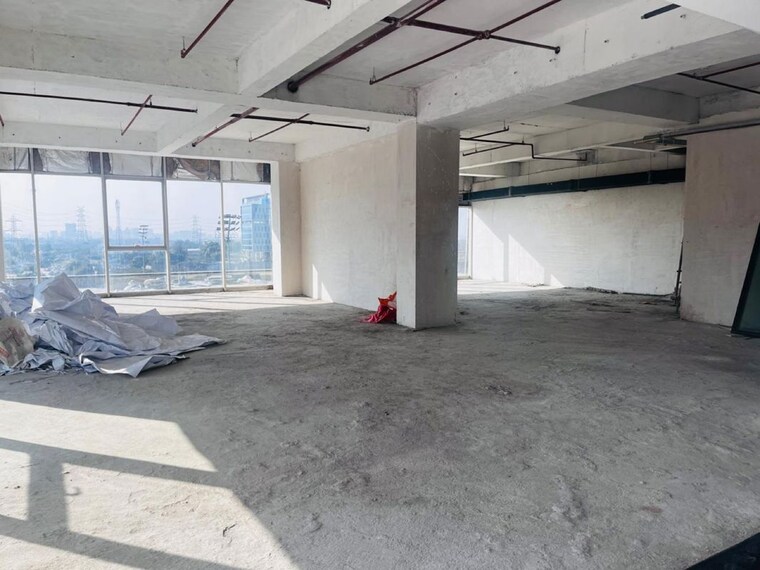  Parking, m3m-corner-walk Commercial Office Space 2512 Sq.Ft. In Southern Peripheral Road Gurgaon 10033873
