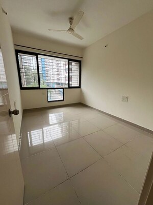 Room in 2 BHK Apartment at Nanded City Madhuvanti, Sinhagad Road – for Rent