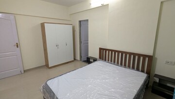 Room in 2 BHK Apartment at AP Panch Ritu, Powai – for Rent