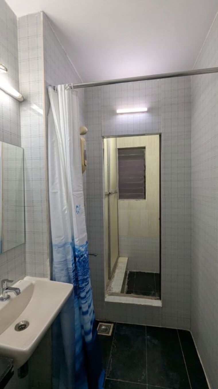 Bathroom, ap-panch-ritu 2 Bedroom 700 Sq.Ft. Apartment In Powai Mumbai 10033960