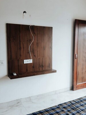 Room in 2 BHK Independent House at Aerocity – for Rent