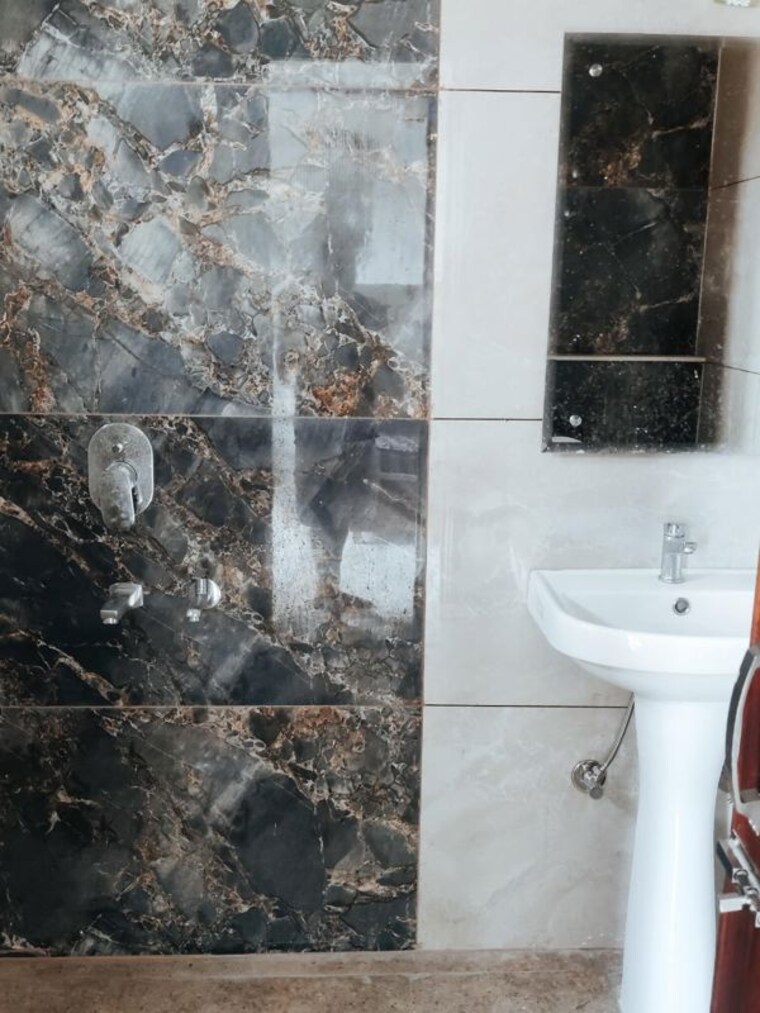 Bathroom, aerocity 2 Bedroom 1500 Sq.Ft. Independent House In Aerocity Mohali 10034075