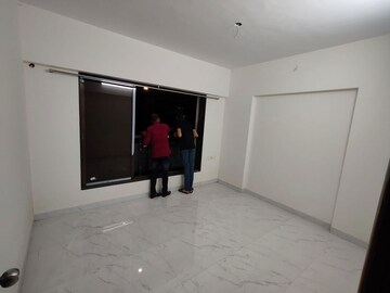 Room in 2 BHK Apartment at Sahajanand Arista, Goregaon West – for Rent