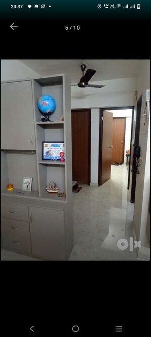 Furnished Amenities in 2 BHK Apartment at Lodha Amara, Kolshet Road – for Rent