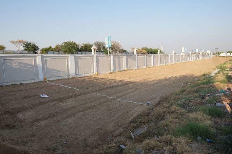 undefined, sushant-lok-3  204 Sq.Yd. Plot In Sector 57 Gurgaon 10034119