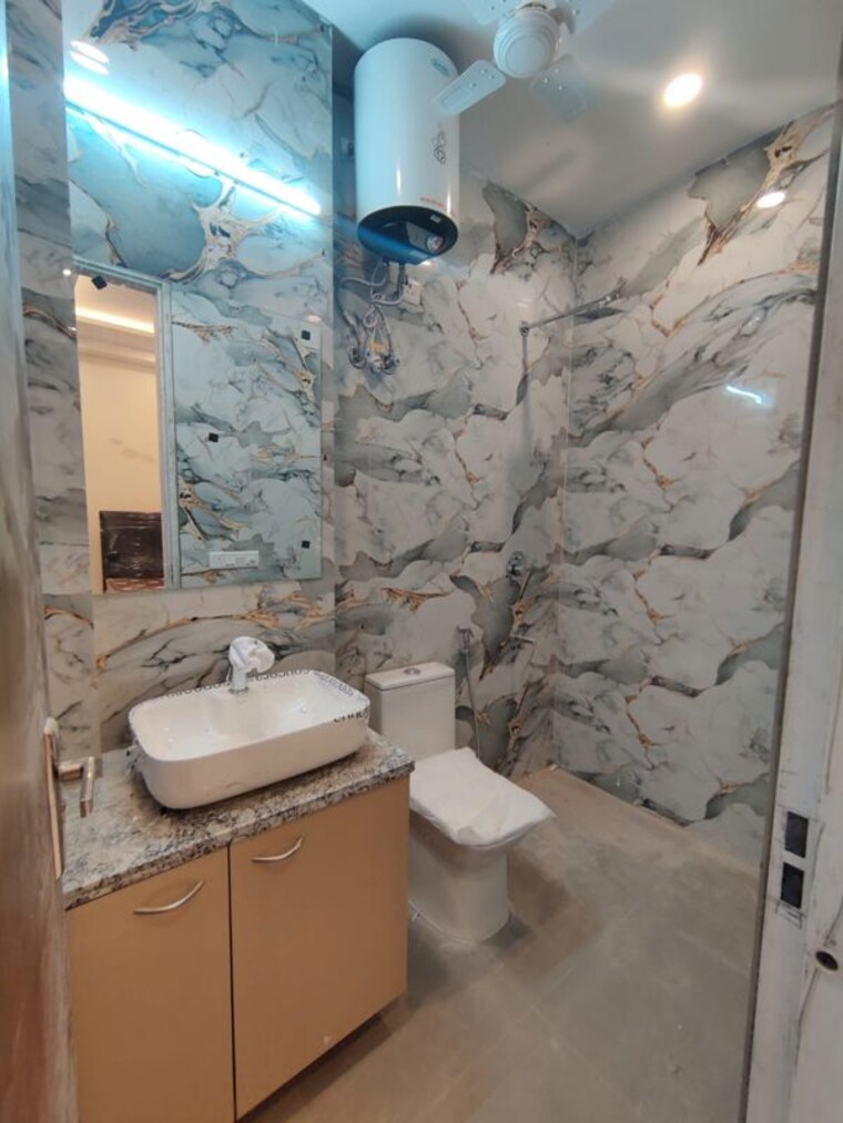 Bathroom, sector 39 1 RK 600 Sq.Ft. Builder Floor In Sector 39 Gurgaon 10034143
