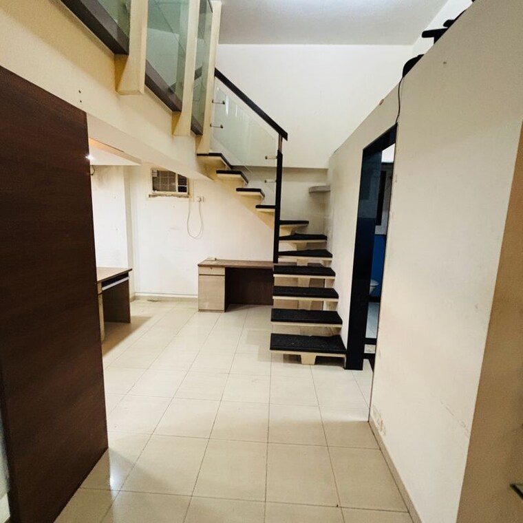 undefined, marathon-max Commercial Office Space 530 Sq.Ft. In Salpa Devi Pada Mumbai 10034163