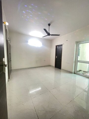 Room in 3 BHK Apartment at Shiv Sai Emerald Heights, Sector 88 – for Rent