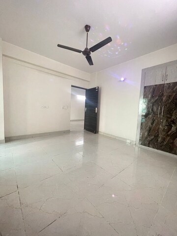Room in 3 BHK Apartment at Shiv Sai Emerald Heights, Sector 88 – for Rent