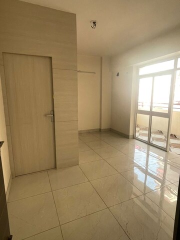 Bathroom in 3 BHK Apartment at Shiv Sai Emerald Heights, Sector 88 – for Rent