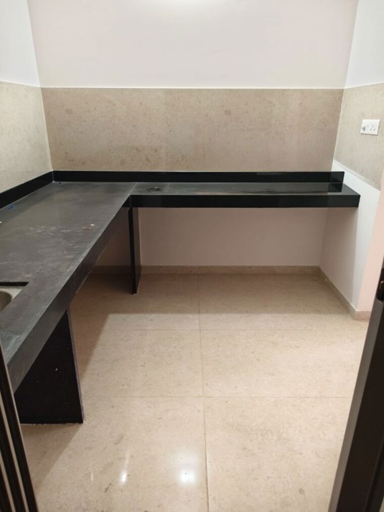 Kitchen, vilas-javdekar-yashwin-enchante 2 Bedroom 1005 Sq.Ft. Apartment In Kharadi Pune 10034148