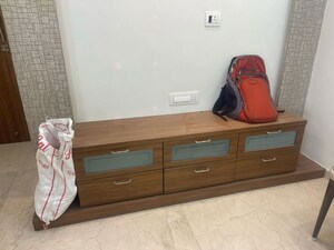 Furnished Amenities in 3 BHK Apartment at Lashkaria Green Towers, Andheri West – for Rent