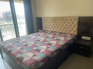 3 BHK Apartment For Rent in Lashkaria Green Towers, Andheri West