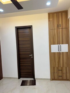 3.5 BHK + Study Room Apartment For Sale in Smart World Gems