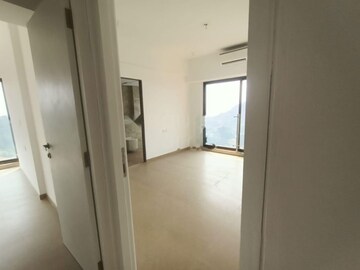 Bathroom in 3 BHK Apartment at Kanakia Silicon Valley, Powai – for Rent