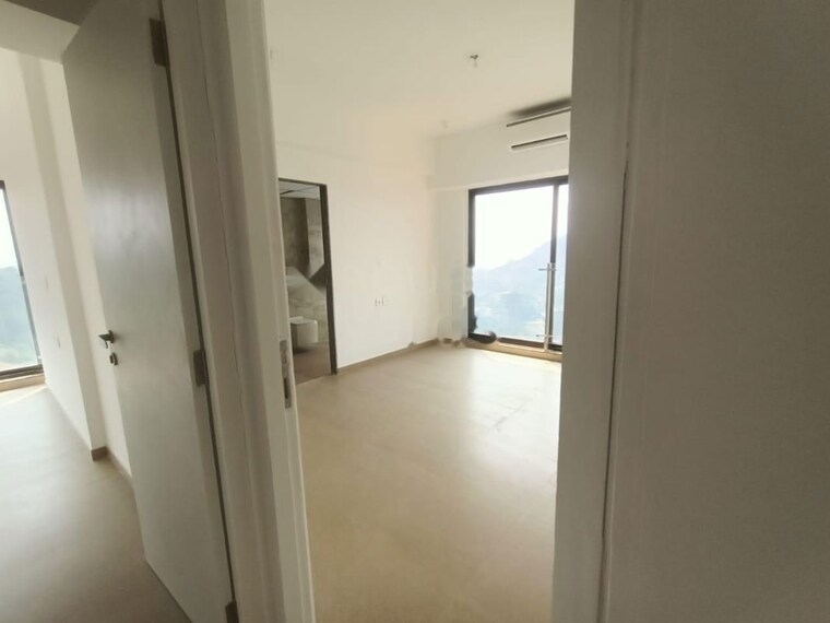 Bathroom, kanakia-silicon-valley 3 Bedroom 991 Sq.Ft. Apartment In Powai Mumbai 10033605