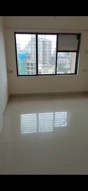 Bedroom in 3 BHK Apartment at Krishna Residency Malad West, Malad West – for Rent