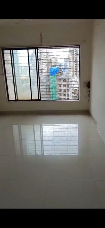 Living Room in 3 BHK Apartment at Krishna Residency Malad West, Malad West – for Rent